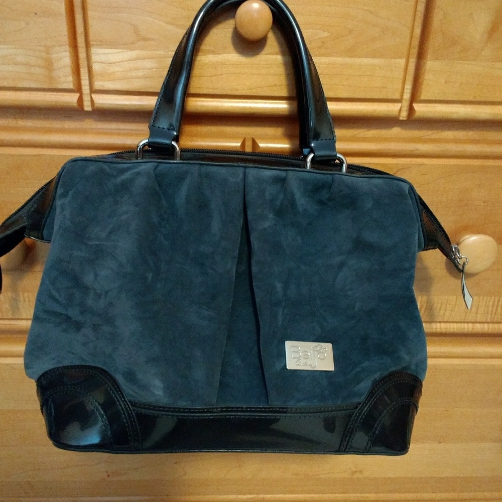 Women's handbag